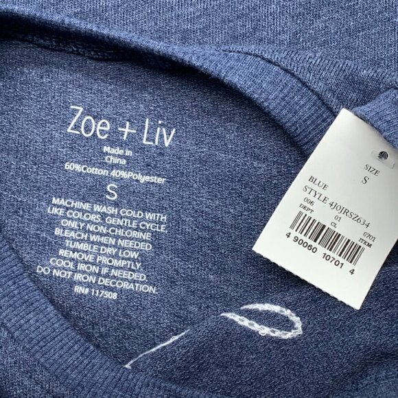 🎉Zoe + Liv Navy Blue Long Sleeve Graphic Top🎉 - Picture 4 of 4